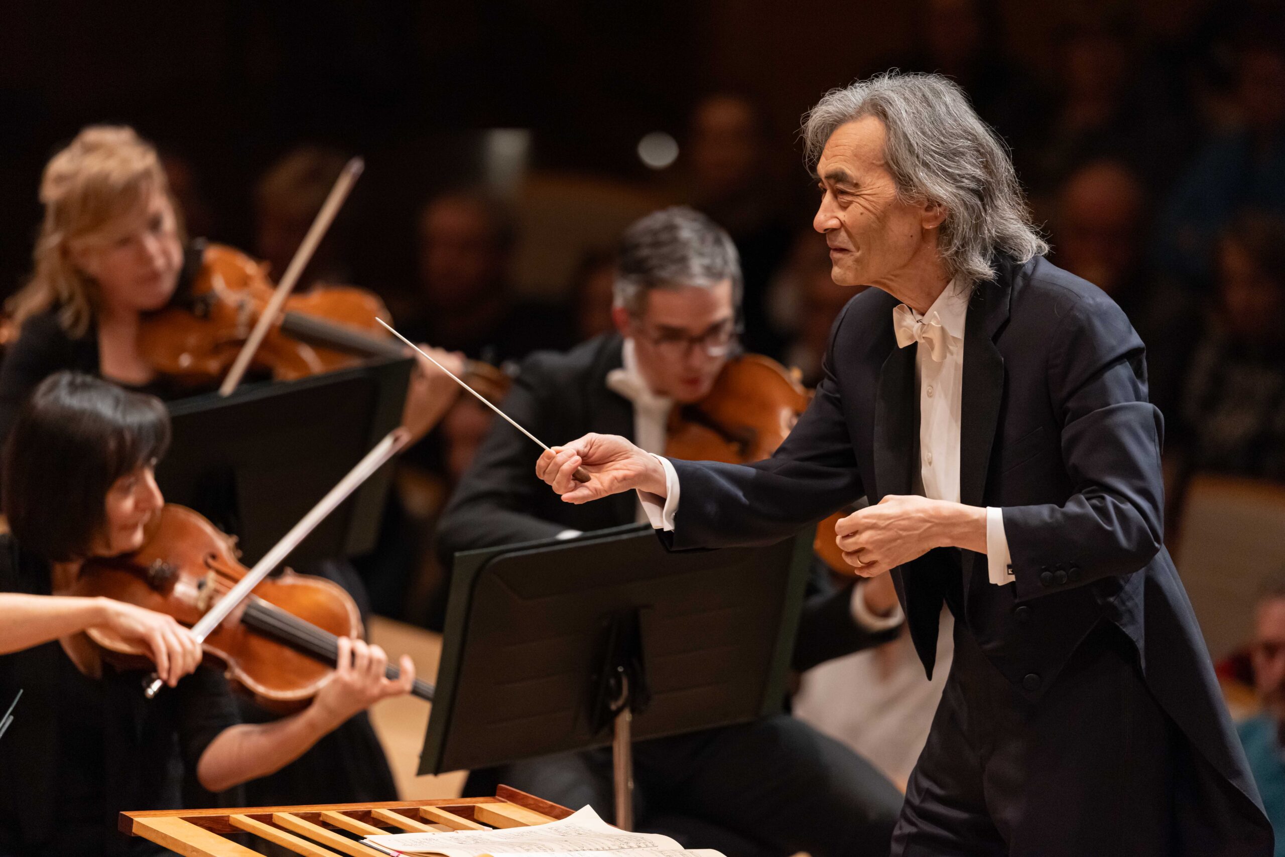 Kent Nagano (OSM Conductor emeritus) conducting Orchestre symphonique de Montréal. 